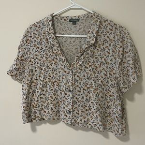 Vintage looking button up floral crop top